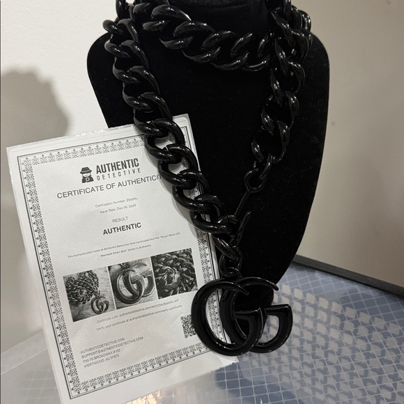 Gucci GG black belt/chain necklace - Picture 5 of 5